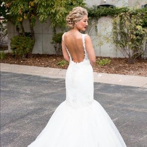 Enzoani Wedding Dress